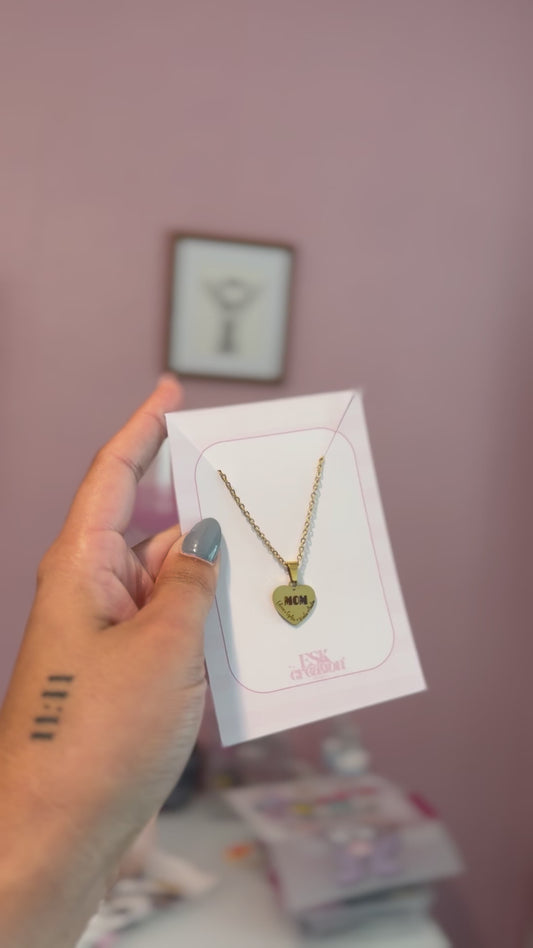 Mom necklace (customized)